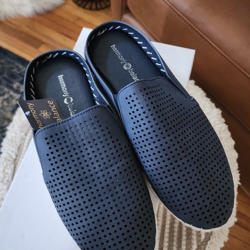 Harmony Balance Dark Blue Mule - Picture 3 of 7
